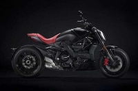 Leather-Adorned Italian Superbikes Image 3