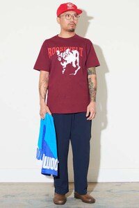 Nostalgic Golf-Themed Streetwear Image 6