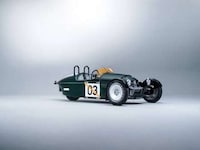 Vintage-Inspired Three-Wheelers Image 7
