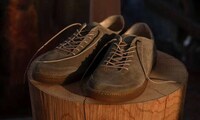 All-Leather Everyday European Footwear Image 2