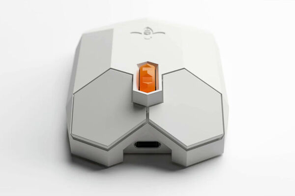 Honeycomb-Inspired PC Peripherals Image 2