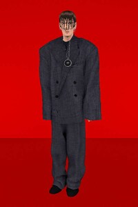 High-Fashion CGI Runways Image 6