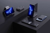 Magnetic Dock-Style Smartphone Batteries Image 2