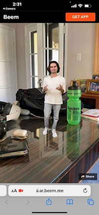 Holographic AR Messaging Apps