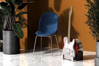 Minimalist Instrument-Holding Amplifiers Image 5