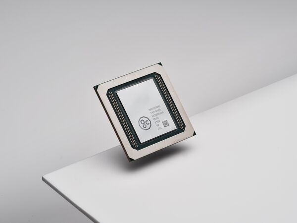 Efficient AI-Training Chips