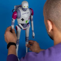 Robotic Handheld Gaming Systems Image 4