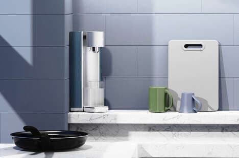 Corner-Accommodating Water Purifiers