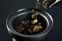 All-in-One Travel Tea Presses Image 7