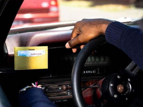 Easily Accessible Dashboard Wallets