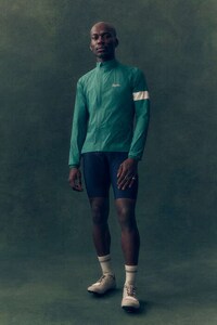 High-Performance On-Bike Apparel Image 7