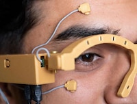 Motion Tracking Eye Wearables Image 2