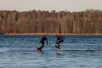 Sleek Electric Hydrofoil Surfboards Image 3