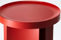 Hybrid Aesthetic Side Tables Image 3