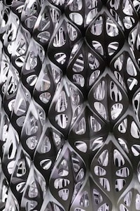 Low-Carbon Biomimetic Towers Image 7