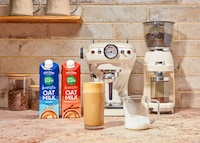Zero-Sugar Oat-Based Creamers Image 1