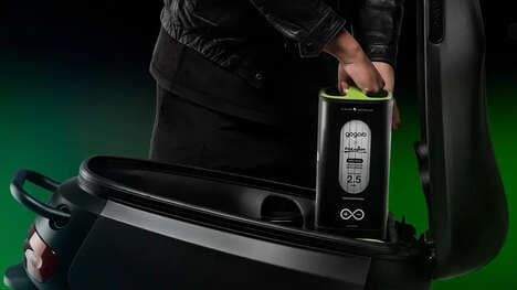 Hot-Swappable E-Bike Batteries