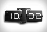 Barebones Retro-Inspired Clocks