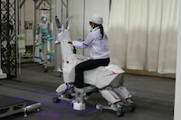 Robotic Cargo Carriers Image 6