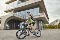 Shaft-Driven Folding E-Bikes Image 6