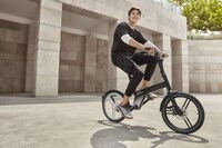 Shaft-Driven Folding E-Bikes Image 8
