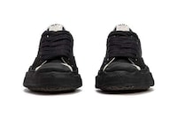 Hand-Sculpted Sneaker Soles Image 3