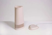 Speaker-Equipped Flower Vases Image 2