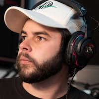 360-Degree Sound Gaming Headsets Image 6
