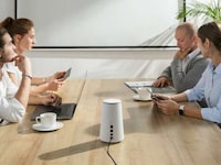 High-Capacity 5G Router Systems Image 2