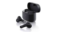 Dynamic Audio Earbuds Image 4