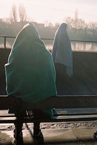 Fashion-Forward Blankets Image 8