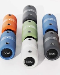 Chromatic Style-Conscious Speakers Image 4