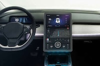 Shifting Knob Infotainment Displays Image 1
