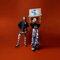 Future-Friendly Fashion Campaigns Image 6