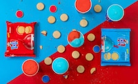 Beverage-Inspired Sandwich Cookies Image 1