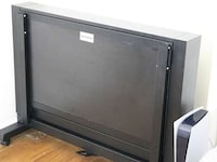 Collapsible Gamer Desks Image 5