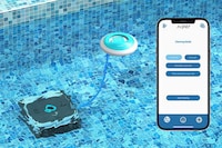 Cordless Wall-Climbing Pool Cleaners Image 3