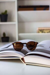 Cannabis-Branded Sunglasses Image 2