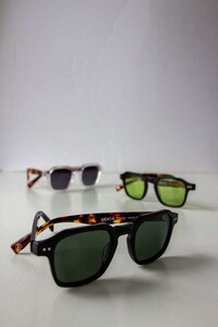 Cannabis-Branded Sunglasses Image 3