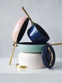 Sunning High-Design Cookware Image 2