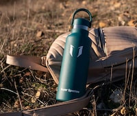 Style-Focused Water Bottles Image 7