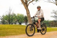 Versatile Urban E-Bikes Image 6