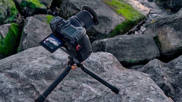Traveler Photography Tripods Image 2