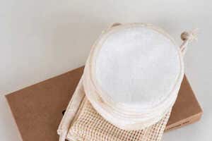 Reusable Bamboo Make-up Pads Article Thubnail