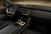 Gold-Finished Electric SUVs Image 5