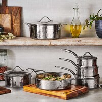Slick Hammered Cookware Sets Image 2