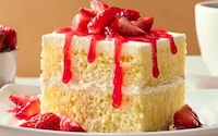 Staked Strawberry Cream Cakes