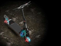 Hyper-Speed Commuter Scooters Image 3
