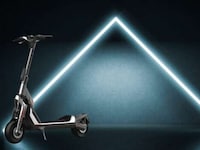 Hyper-Speed Commuter Scooters Image 5