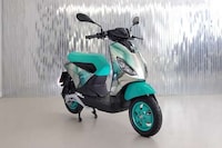 Chinese Heritage-inspired Scooters Image 2